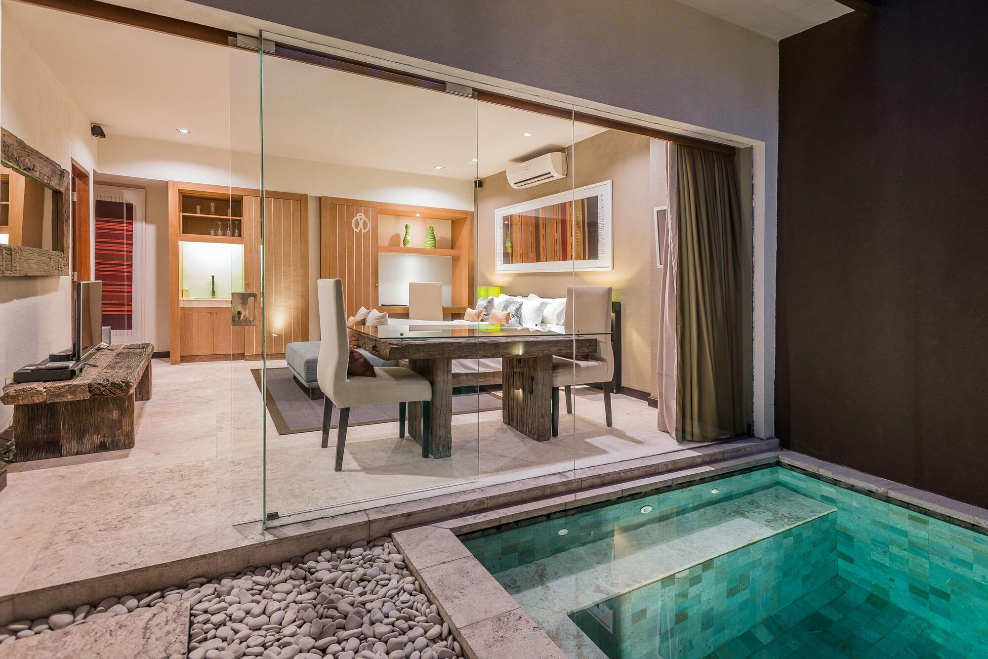 Cicada Luxury Townhouses Seminyak Exterior foto